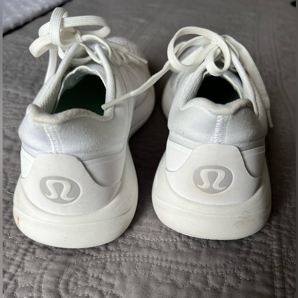Lululemon Chargefeel shoes size 7